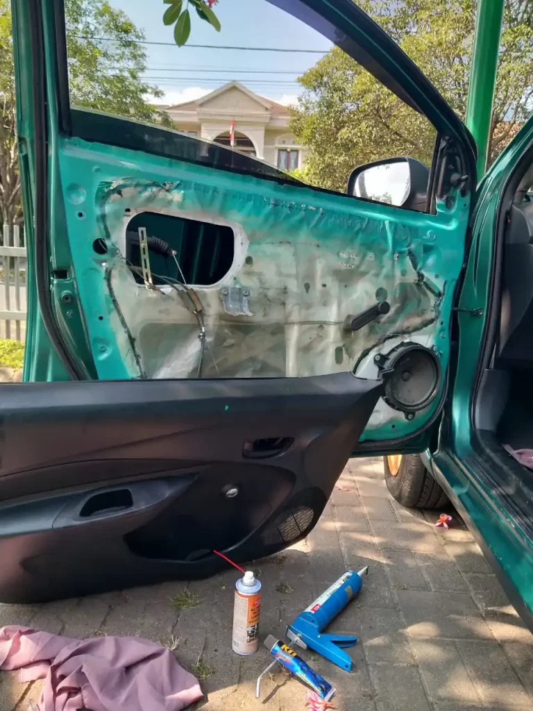 montir mobil panggilan